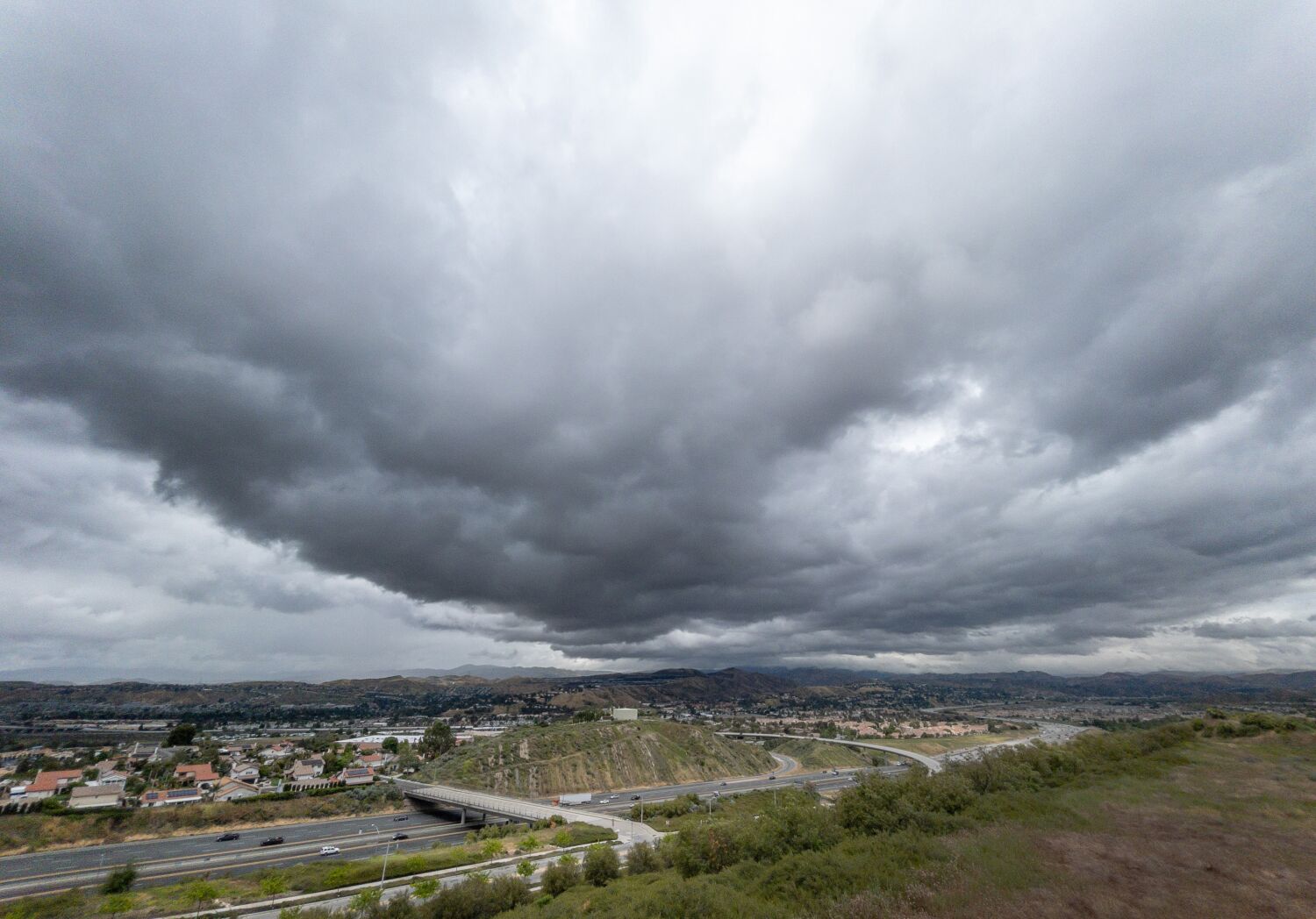What causes the May gray that stubbornly blocks the sun for days in Southern California?